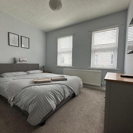 Cosy, 2 Bedroom Cottage In Guisborough Town Centre Екстер'єр фото