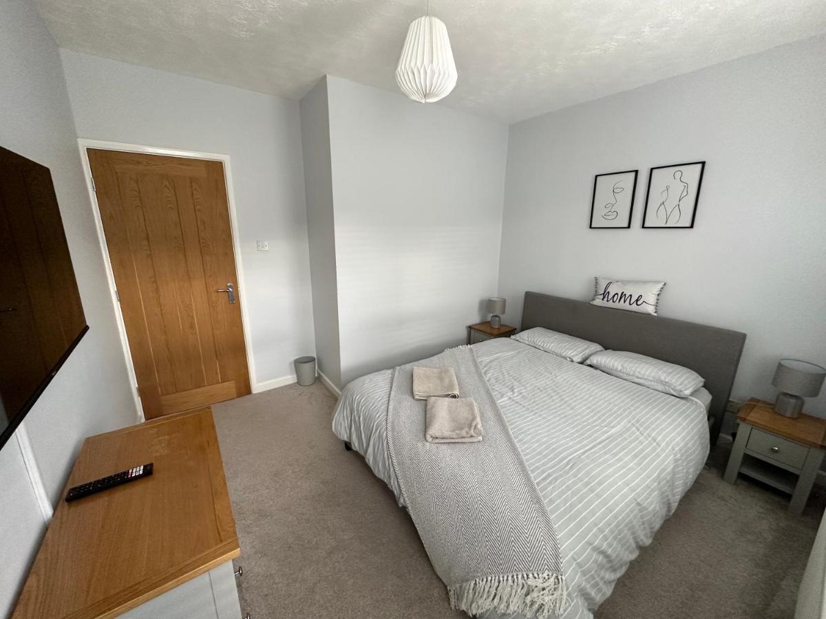 Cosy, 2 Bedroom Cottage In Guisborough Town Centre Екстер'єр фото